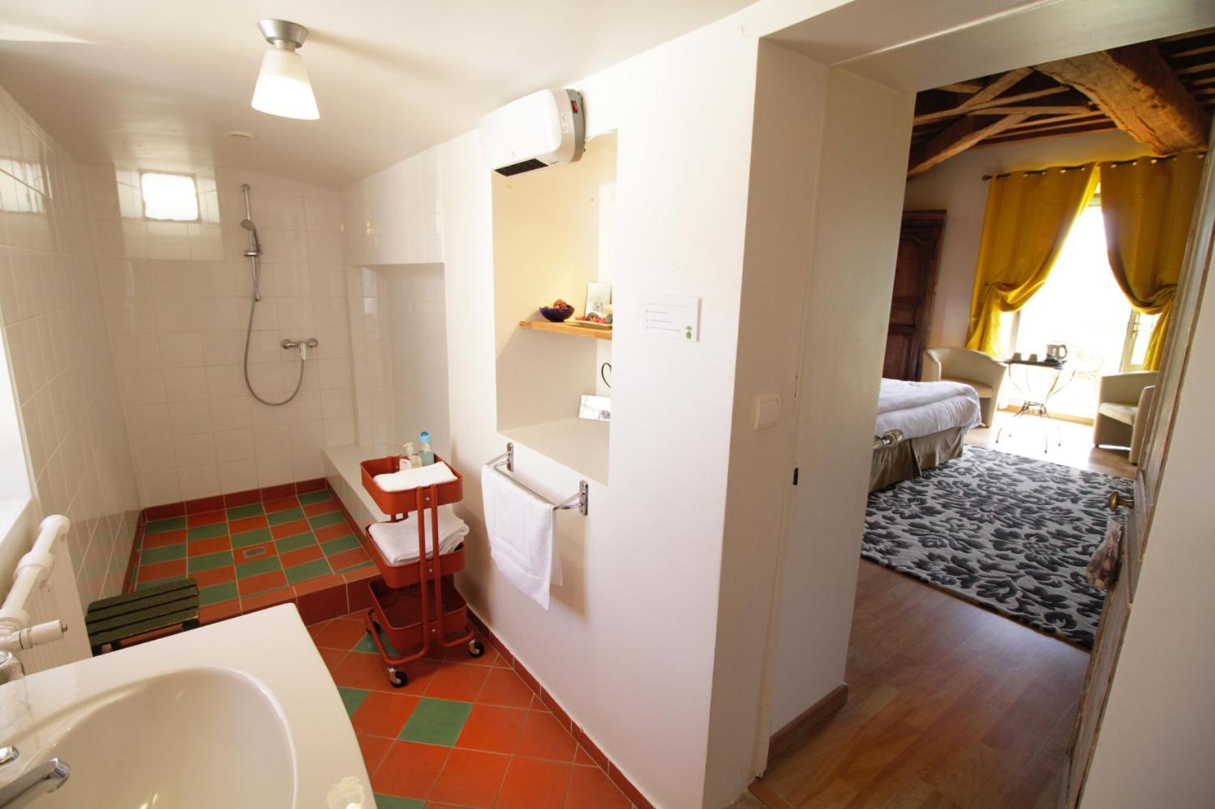 Cote-Serein - Domaine De Venoise Noyers-sur-Serein Kamer foto